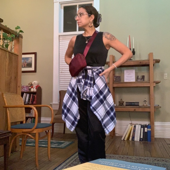 🎉 Like this post to be notified when I go live! 🎉 - Picture 7 of 17